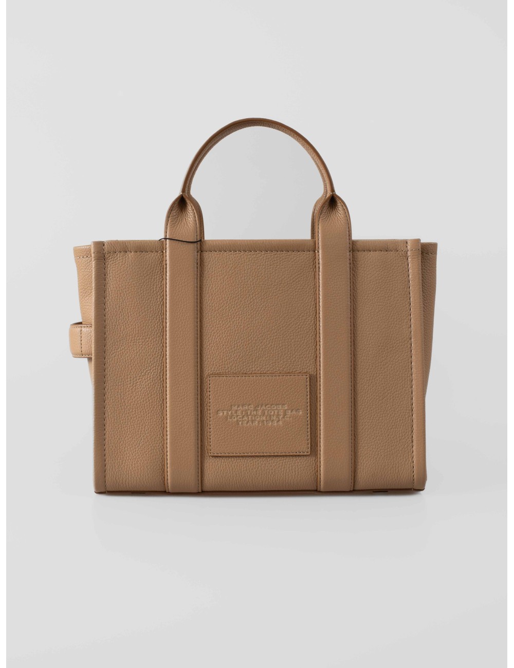 Marc Jacobs, The Leather Medium Tote Bag - MARFRANC