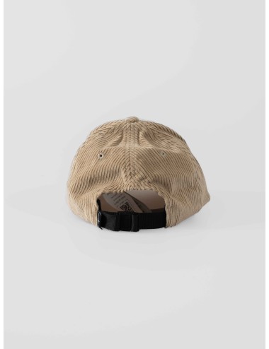 gorra confeccionada en pana de algodón orgánico de la marca STONE ISLAND - MARFRANC