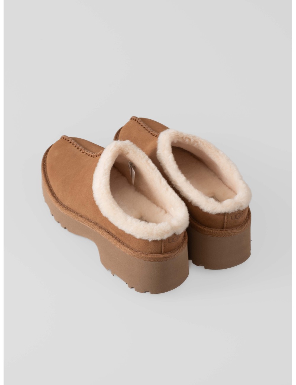 zuecos New Heights Cozy de UGG - MARFRANC