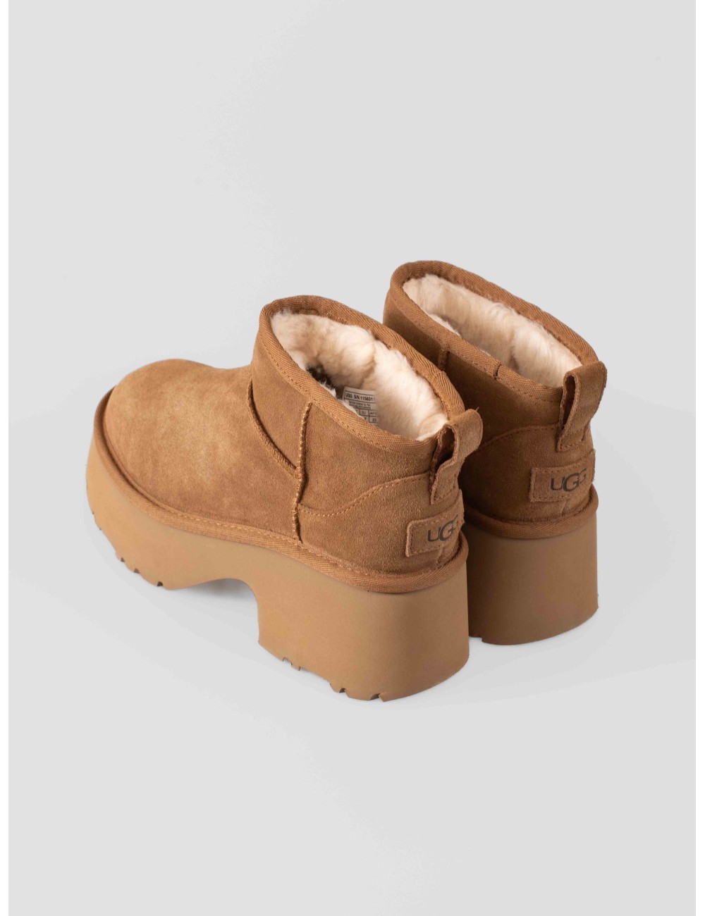 Classic Ultra Mini New Heights de UGG - MARFRANC