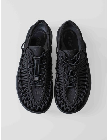 Sandalias de hombre KEEN Uneek M en color negro - MARFRANC