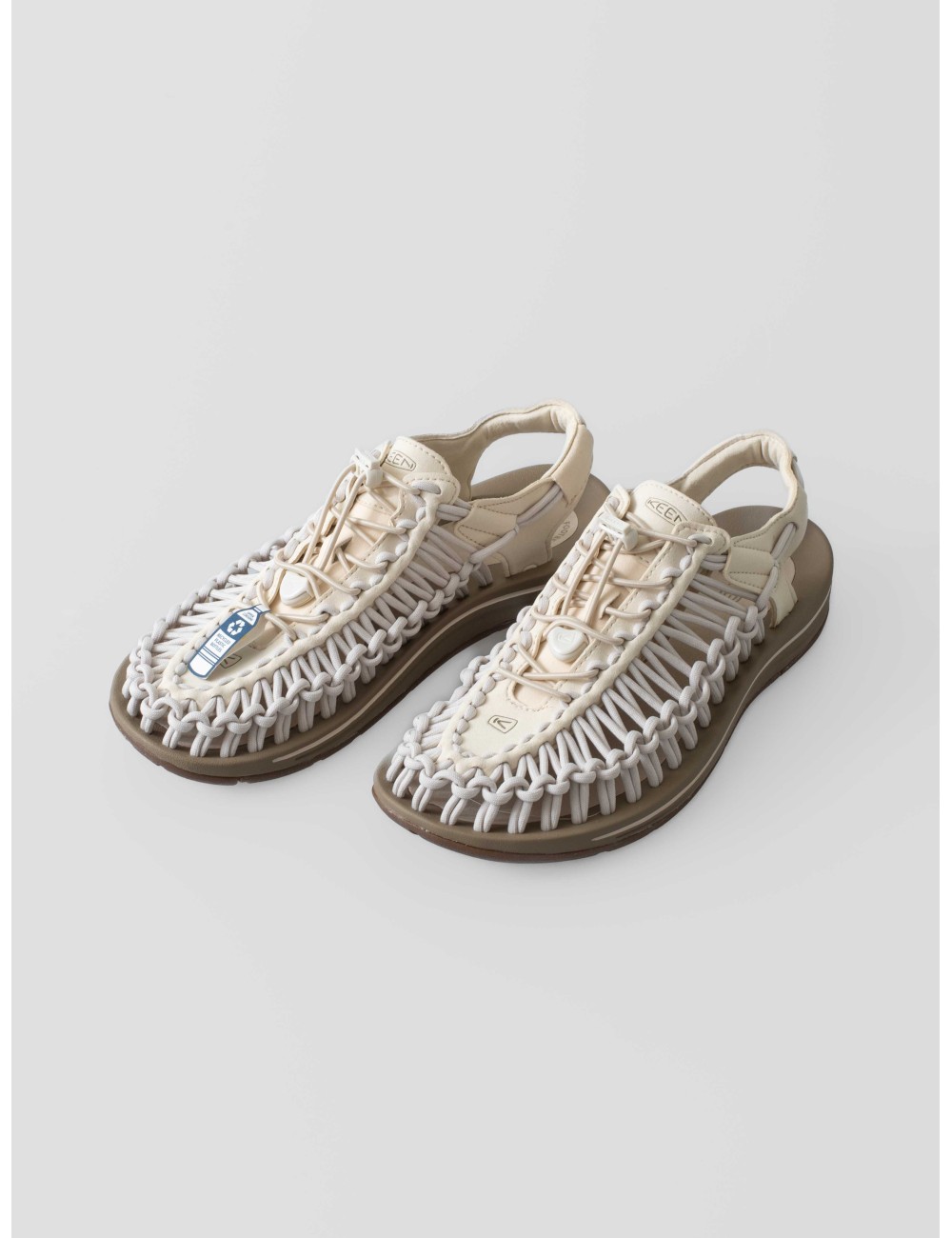 Sandalias KEEN Uneek M blancas para hombre con diseño innovador y gran tracción - MARFRANC Sandalias KEEN Uneek M blancas para hombre con diseño innovador y gran tracción - MARFRANC