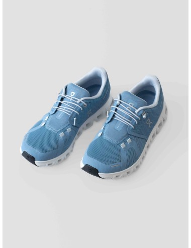 Zapatillas CLOUD 6 de On Running en tono chambray y blanco - MARFRANC