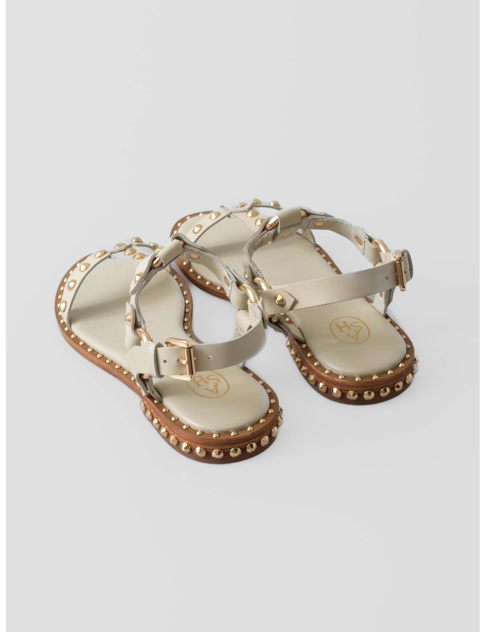 Las sandalias PATSY BIS de ASH encarnan la esencia del calzado curado - MARFRANC Las sandalias PATSY BIS de ASH encarnan la esencia del calzado curado - MARFRANC
