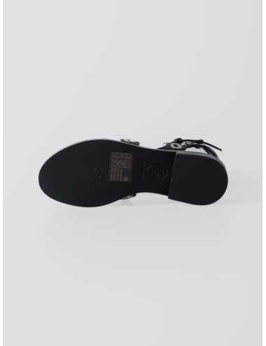 elegante zapato de salón en color negro de la marca ASH - MARFRANC