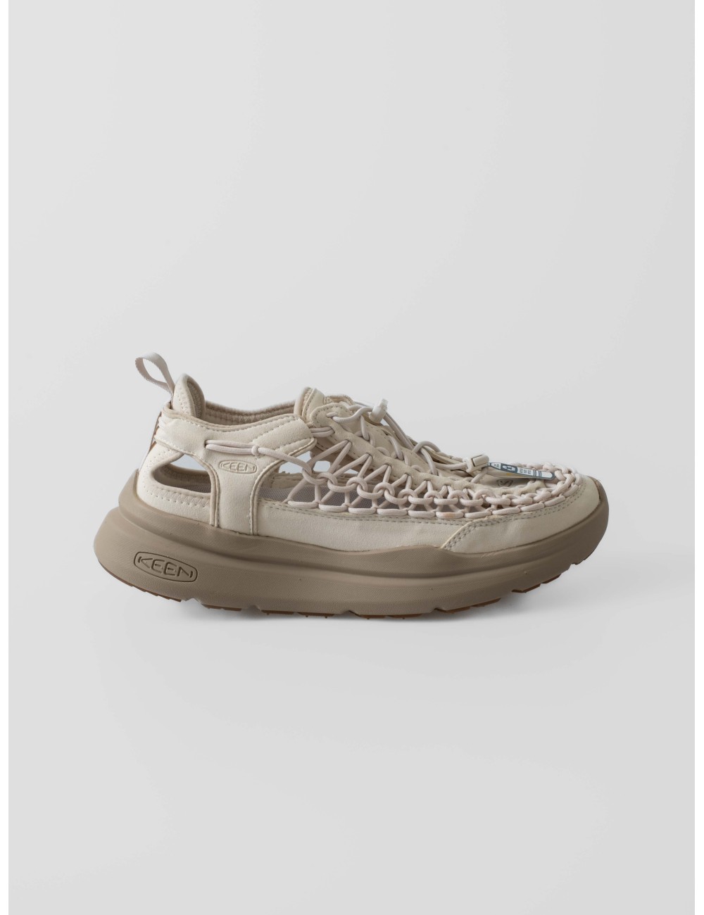 Sandalias KEEN Uneek M blancas para hombre con diseño innovador y gran tracción - MARFRANC Sandalias KEEN Uneek M blancas para hombre con diseño innovador y gran tracción - MARFRANC