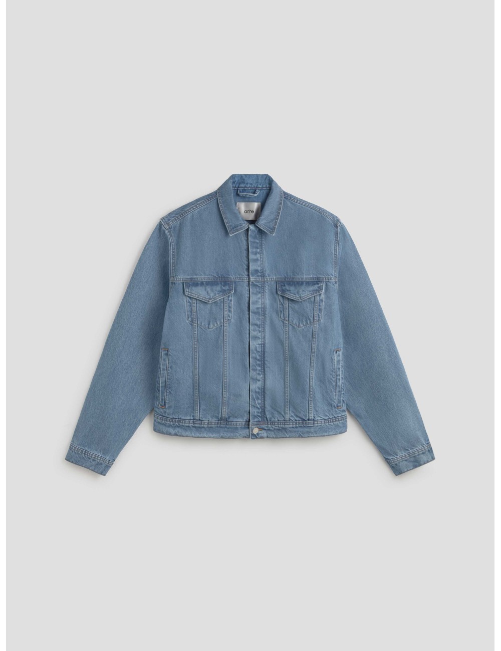 La Bird Back Jacket de Arte Antwerp, es una chaqueta vaquera - MARFRANC La Bird Back Jacket de Arte Antwerp, es una chaqueta vaquera - MARFRANC