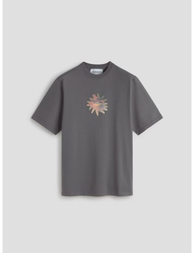La SUNSET TEE parte de la colaboración Les Héritiers x MS, refleja el lado nocturno de MAS SORRER