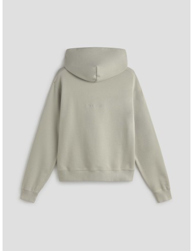 La LOGO HOODIE sudadera esencial que eleva lo básico con un logo bordado al tono en el pecho - Les Héritiers
