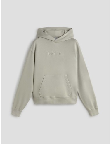 La LOGO HOODIE sudadera esencial que eleva lo básico con un logo bordado al tono en el pecho - Les Héritiers