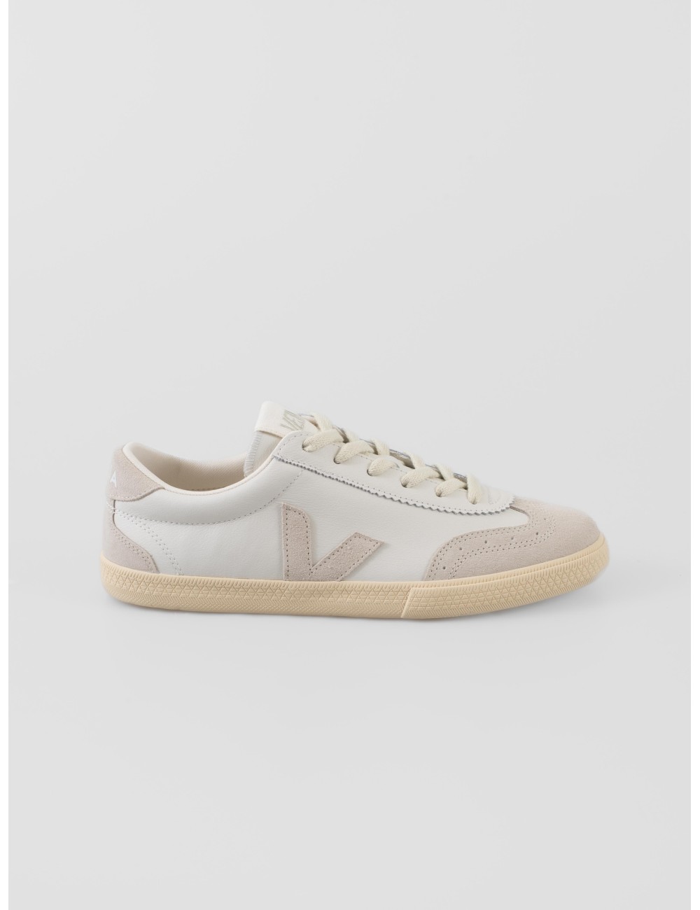 Zapatillas Volley VEJA mujer cuero blanco diseño sostenible - MARFRANC Zapatillas Volley VEJA mujer cuero blanco diseño sostenible - MARFRANC