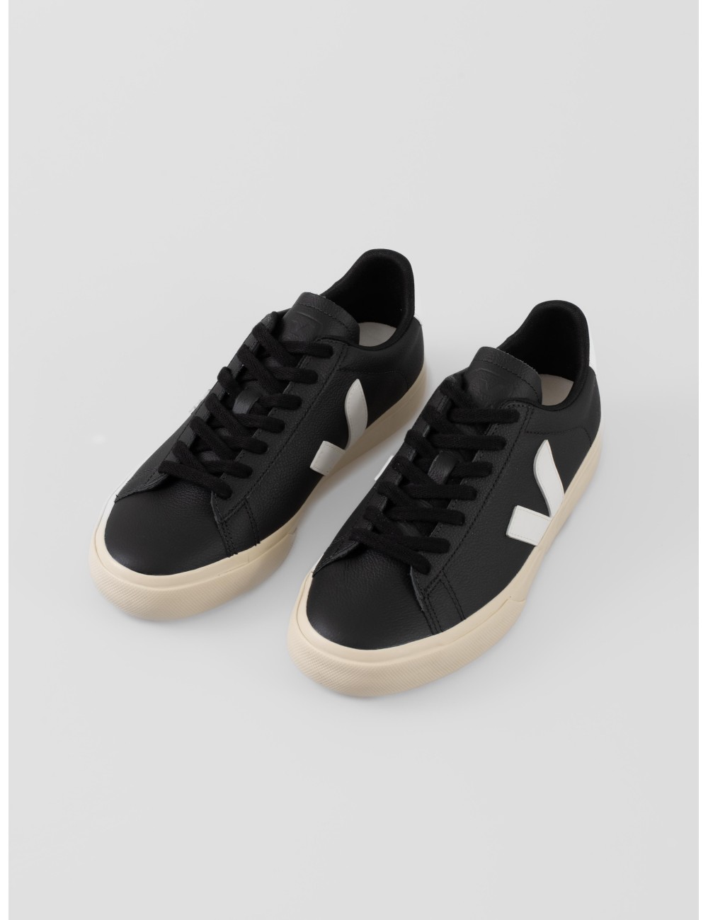 zapatillas mujer Veja Campo nobuk negro/blanco con logo V y detalles en piel - MARFRANC zapatillas mujer Veja Campo nobuk negro/blanco con logo V y detalles en piel - MARFRANC