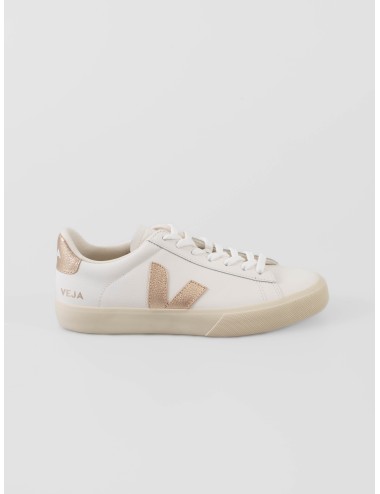 zapatillas mujer Veja Campo nobuk blanco/dorado con logo V y detalles en piel - MARFRANC
