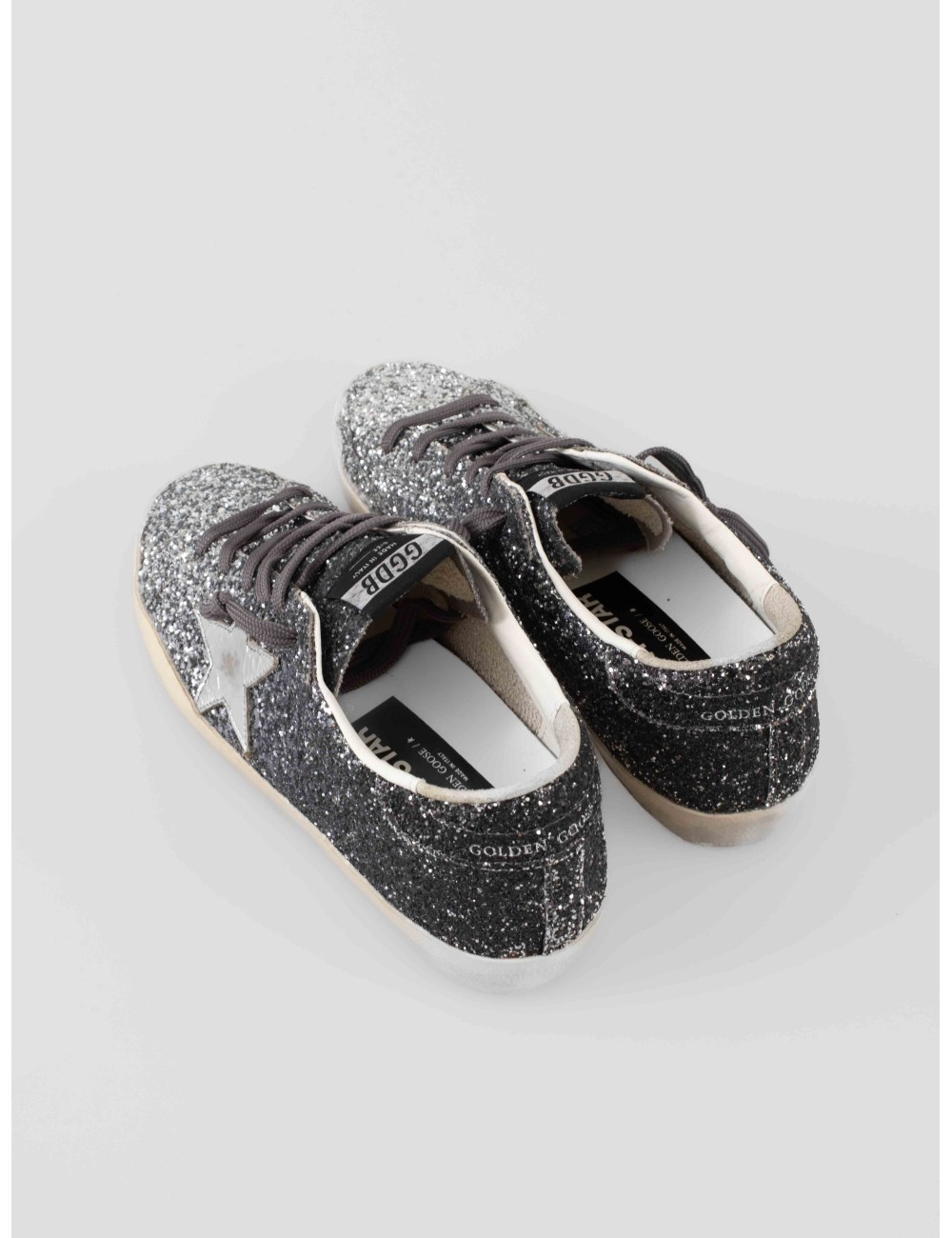 Zapatillas Golden Goose SUPER-STAR mujer lentejuelas plateadas cordones oscuros estilo vintage - MARFRANC