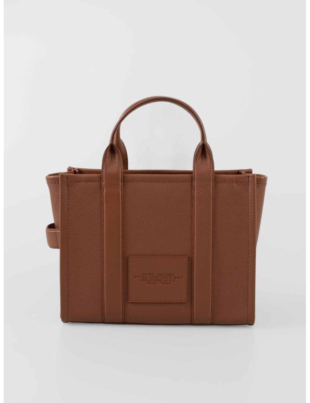 Bolso tote de cuero Marc Jacobs color Argan Oil para mujer con correa ajustable y cremallera superior - MARFRANC Bolso tote de cuero Marc Jacobs color Argan Oil para mujer con correa ajustable y cremallera superior - MARFRANC