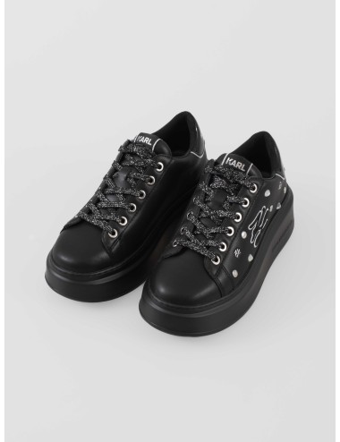 Estas zapatillas de plataforma combinan la elegancia atemporal de Karl Lagerfeld con un toque moderno y atrevido - MARFRANC