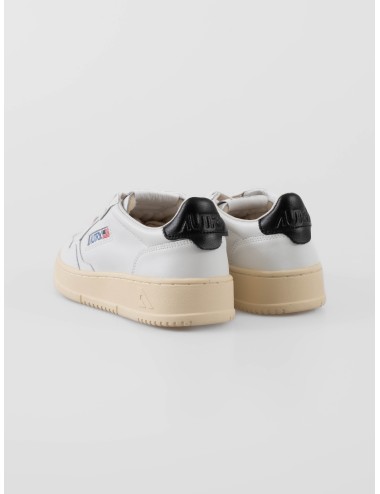 Las zapatillas Low Medalist de Autry fusionan el legado del tenis de los años 80 con un diseño contemporáneo - MARFRANC