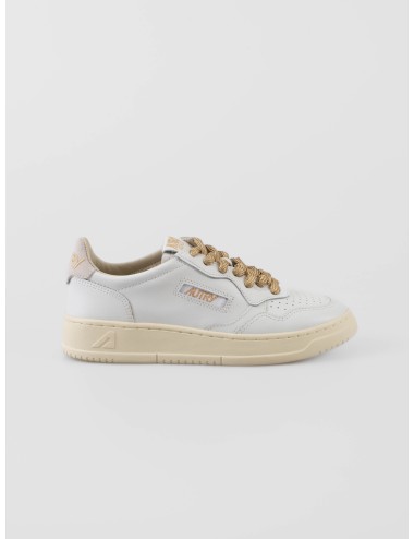 Las zapatillas Low Medalist de Autry fusionan el legado del tenis de los años 80 con un diseño contemporáneo - MARFRANC