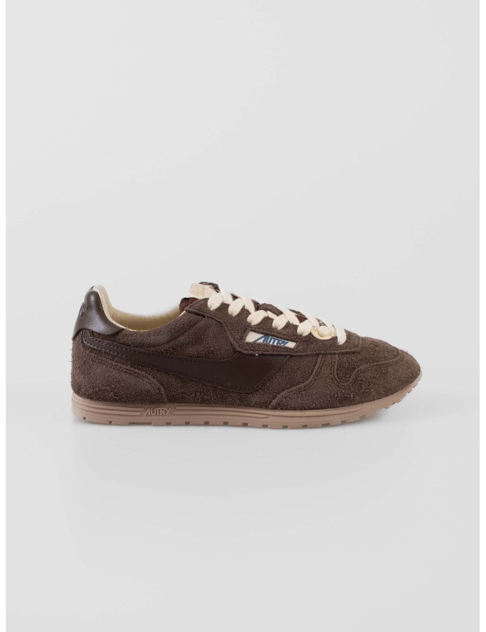 Zapatillas Windspin de Autry en ante marrón para mujer - MARFRANC