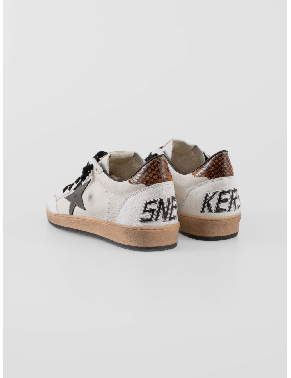 Zapatillas Golden Goose SUPER-STAR hombre blanco gris con estrella marrón - MARFRANC