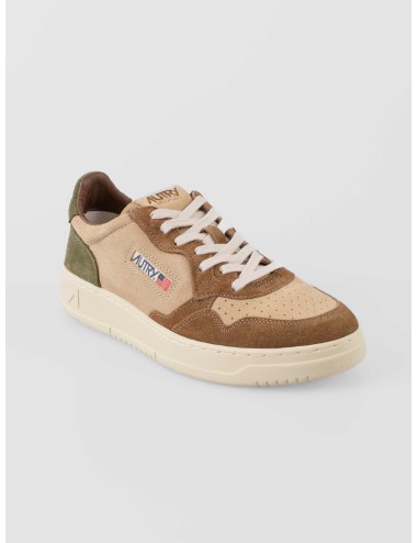 Zapatillas de hombre Autry Medalist Low en ante tricolor Land & Caper - MARFRANC