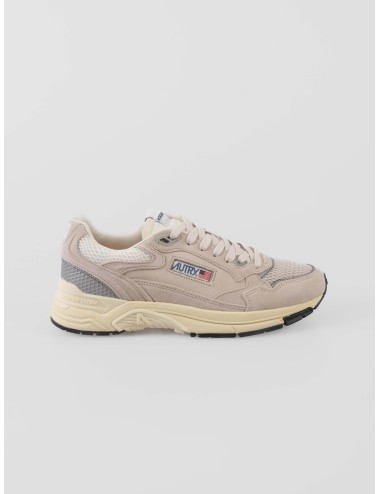 Sneakers Hyperway de Autry en sand y plateado, para hombre - MARFRANC