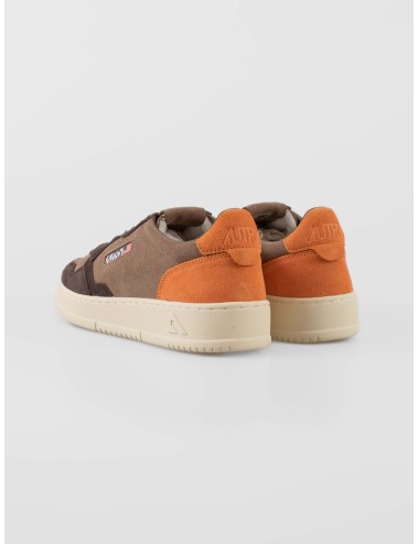 Zapatillas Low Medalist 04 en moka y fanta de Autry para hombre - MARFRANC