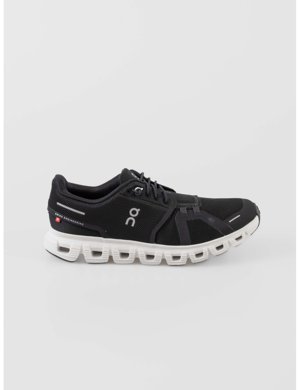 On Running Cloud 6 hombre Black White amortiguación urbana
- MARFRANC On Running Cloud 6 hombre Black White amortiguación urbana
- MARFRANC