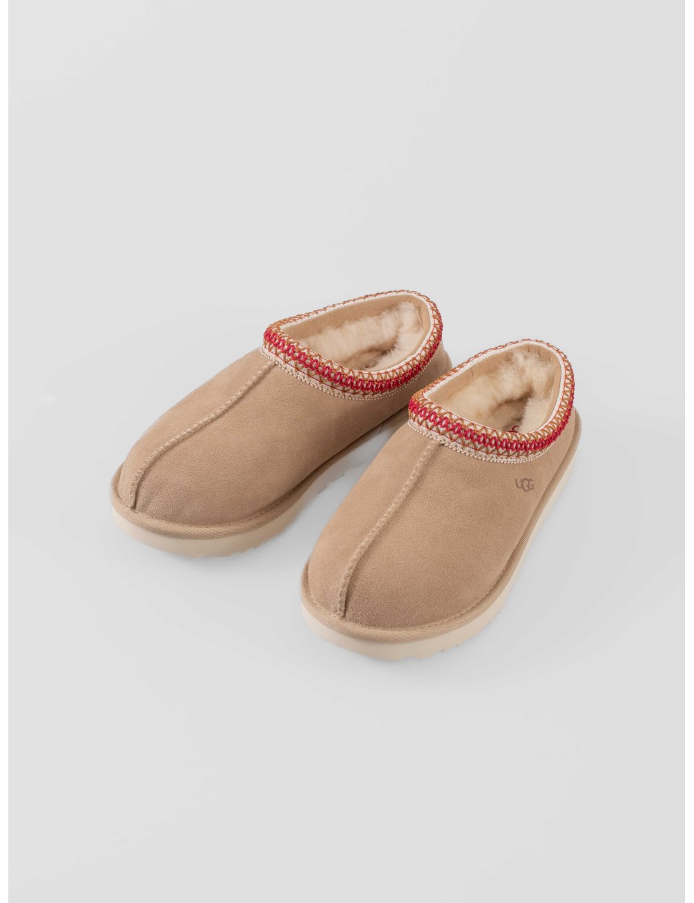 UGG Tasman II mujer Sand Dark Cherry sheepskin slipper
- MARFRANC UGG Tasman II mujer Sand Dark Cherry sheepskin slipper
- MARFRANC
