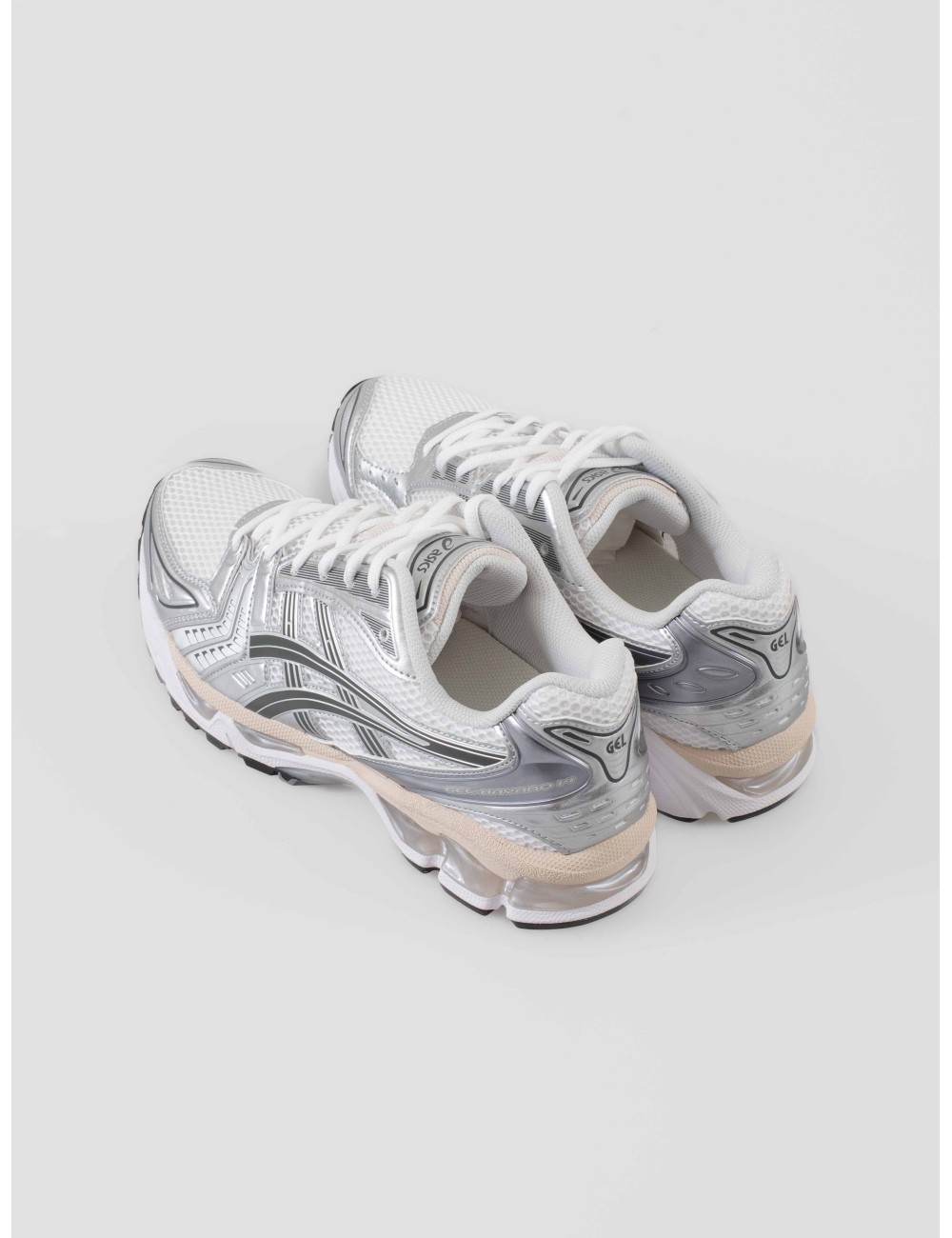 ASICS GEL-Kayano 14 hombre blanco gris amortiguación GEL
- MARFRANC ASICS GEL-Kayano 14 hombre blanco gris amortiguación GEL
- MARFRANC