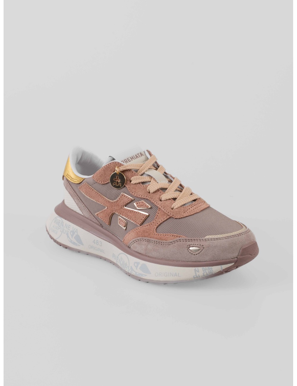 Premiata Lauryn 7801 mujer sneaker rosa grisáceo talón dorado
- MARFRANC Premiata Lauryn 7801 mujer sneaker rosa grisáceo talón dorado
- MARFRANC