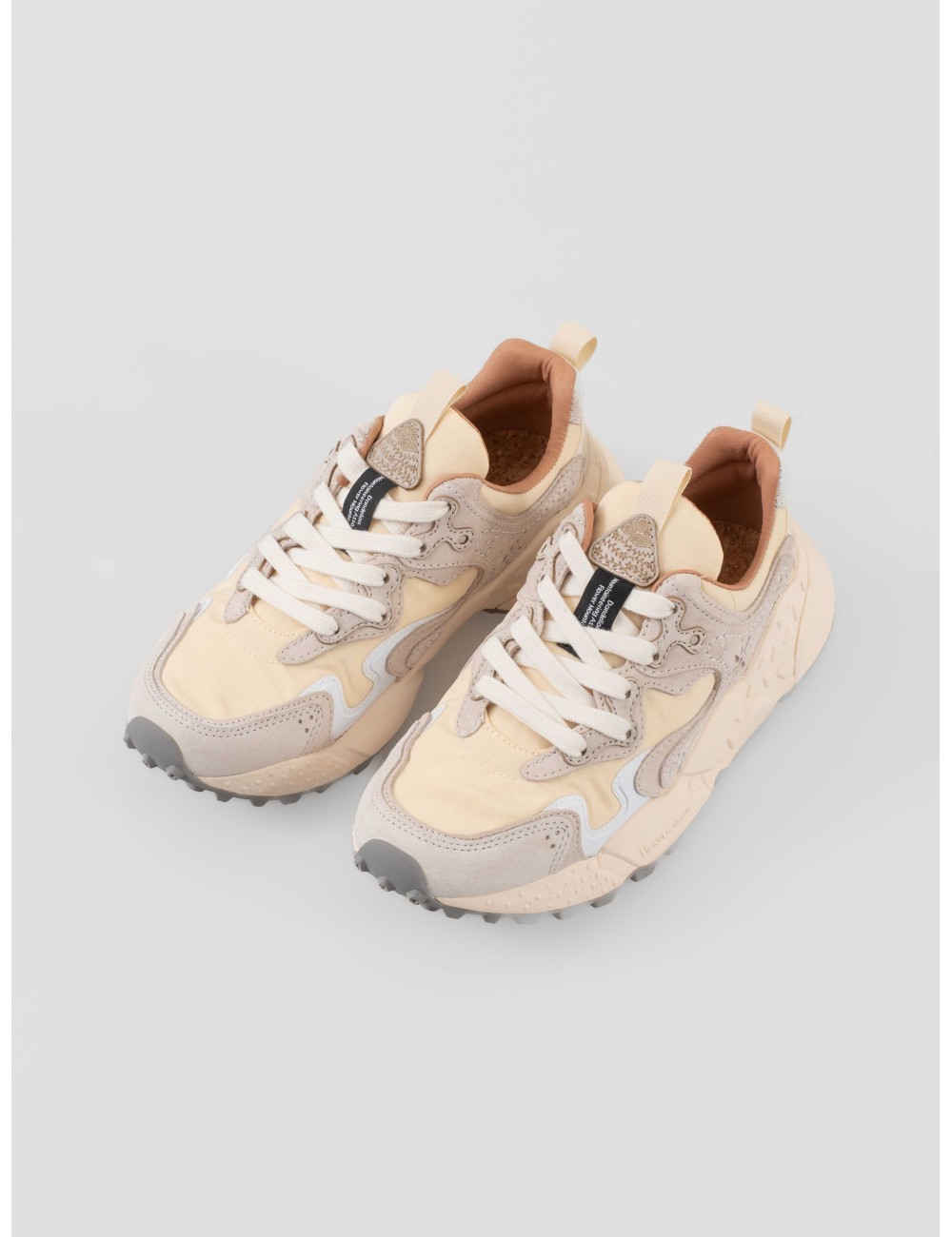 Flower Mountain Rulis UNI mujer sneaker beige ante suela técnica
- MARFRANC Flower Mountain Rulis UNI mujer sneaker beige ante suela técnica
- MARFRANC