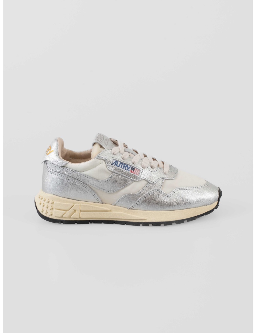 Autry Reelwind Low mujer nylon blanco cuero plata
- MARFRANC Autry Reelwind Low mujer nylon blanco cuero plata
- MARFRANC