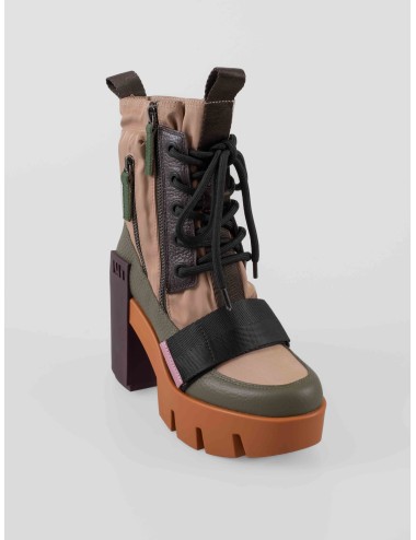 Bota United Nude Grip Combat Mid mujer Caramel Mix tacón geométrico chunky - MARFRANC