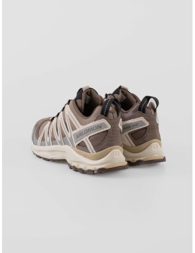 Zapatilla técnica XA PRO 3D Suede de Salomon, en ante premium gris claro - MARFRANC
