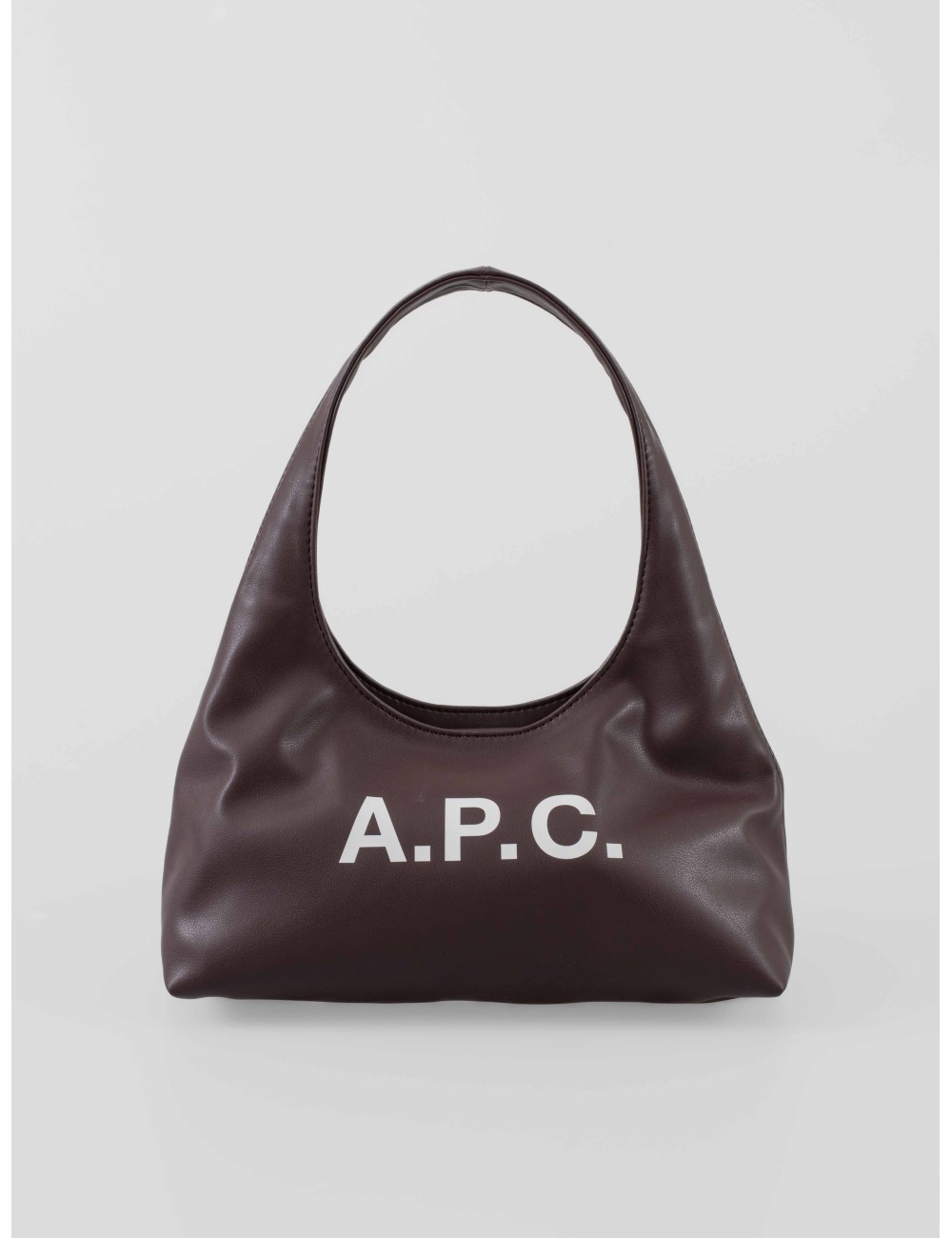 Bolso de hombro Baby Ninon marrón de A.P.C., un modelo compacto de líneas suaves y elegantes - MARFRANC