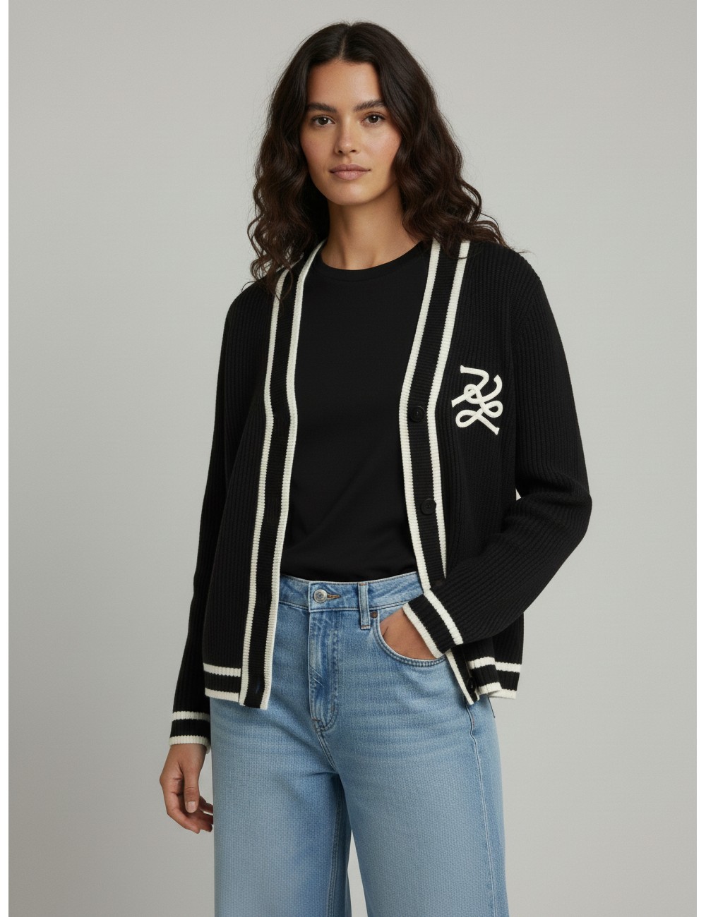 Cárdigan Autograph en color negro de Karl Lagerfeld para mujer - MARFRANC Cárdigan Autograph en color negro de Karl Lagerfeld para mujer - MARFRANC