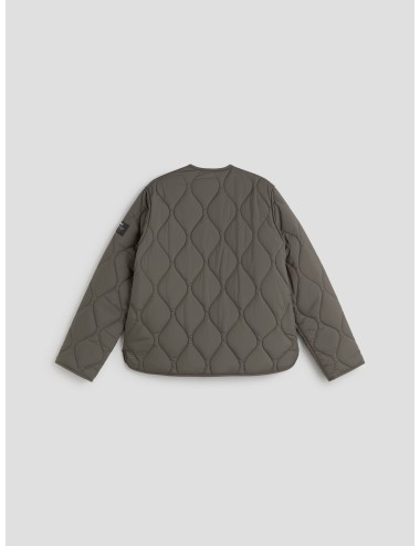 La chaqueta Musa Onion de Ecoalf es una prenda versátil y sostenible - MARFRANC