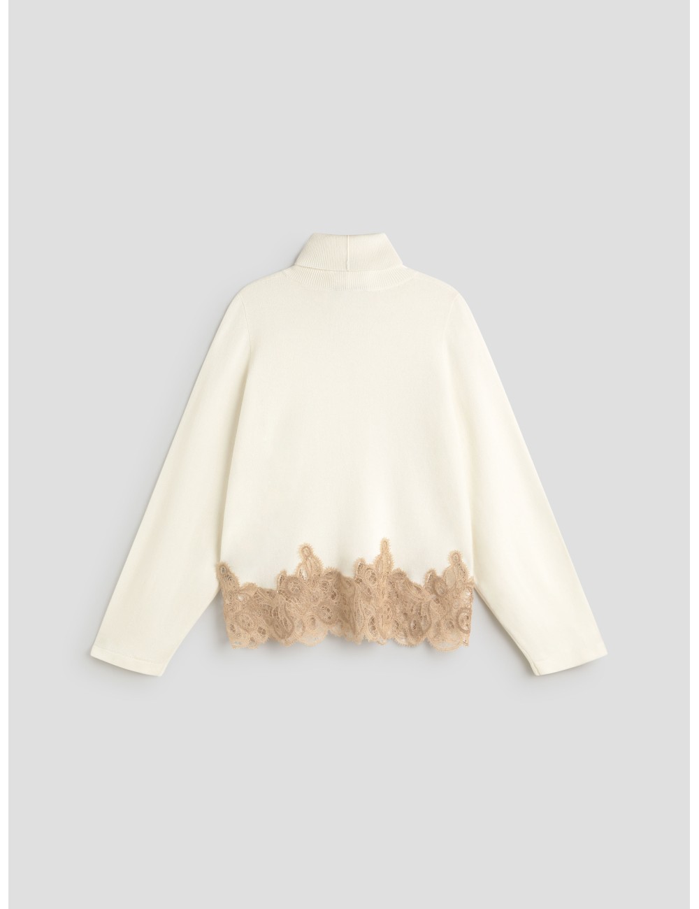Elegancia y suavidad se unen en este jersey de mujer de Fabiana Filippi - MARFRANC