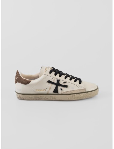 Zapatillas Premiata Steven 7630 hombre en piel marfil con logo negro y talón de ante marrón, retro Made in Italy - MARFRANC