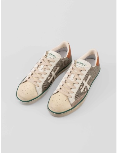 Zapatillas Premiata Steven var. 7710 hombre en piel beige con tartán, logo blanco y suela estampada - MARFRANC