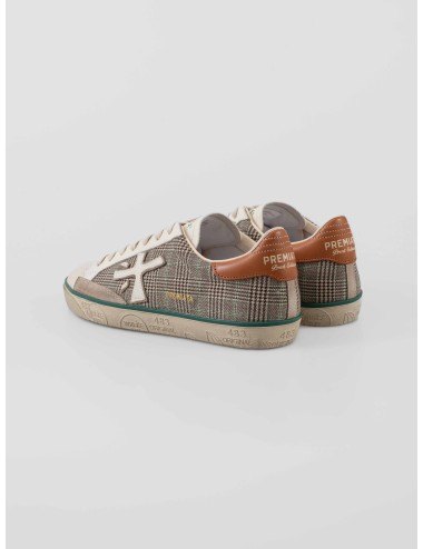 Zapatillas Premiata Steven var. 7710 hombre en piel beige con tartán, logo blanco y suela estampada - MARFRANC