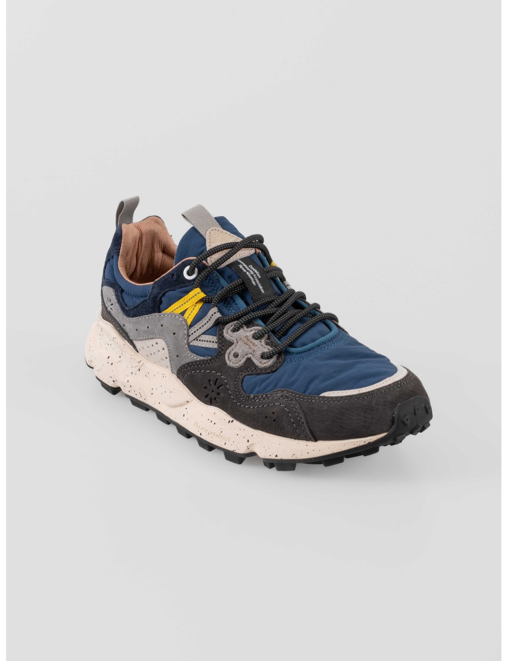 Zapatillas Flower Mountain Yamano 3 hombre Grey-Navy nylon técnico y ante con suela dentada de goma - trekking - MARFRANC Zapatillas Flower Mountain Yamano 3 hombre Grey-Navy nylon técnico y ante con suela dentada de goma - trekking - MARFRANC