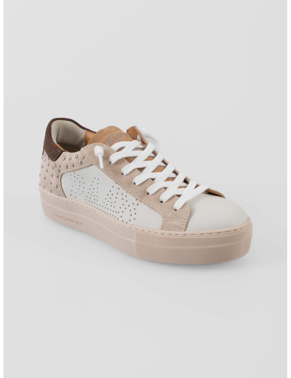Sneaker P448 Thea mujer COGN-SAND plataforma nobuck con perforaciones - MARFRANC