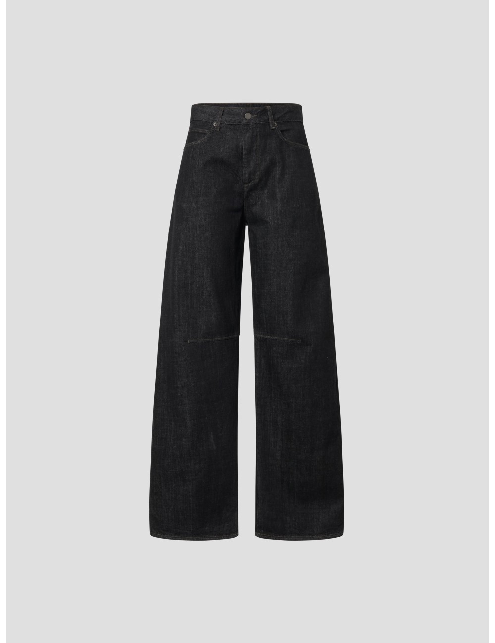 El Jean Gaspard de Soeur en denim negro crudo es la reinterpretación moderna del clásico vaquero - MARFRANC El Jean Gaspard de Soeur en denim negro crudo es la reinterpretación moderna del clásico vaquero - MARFRANC