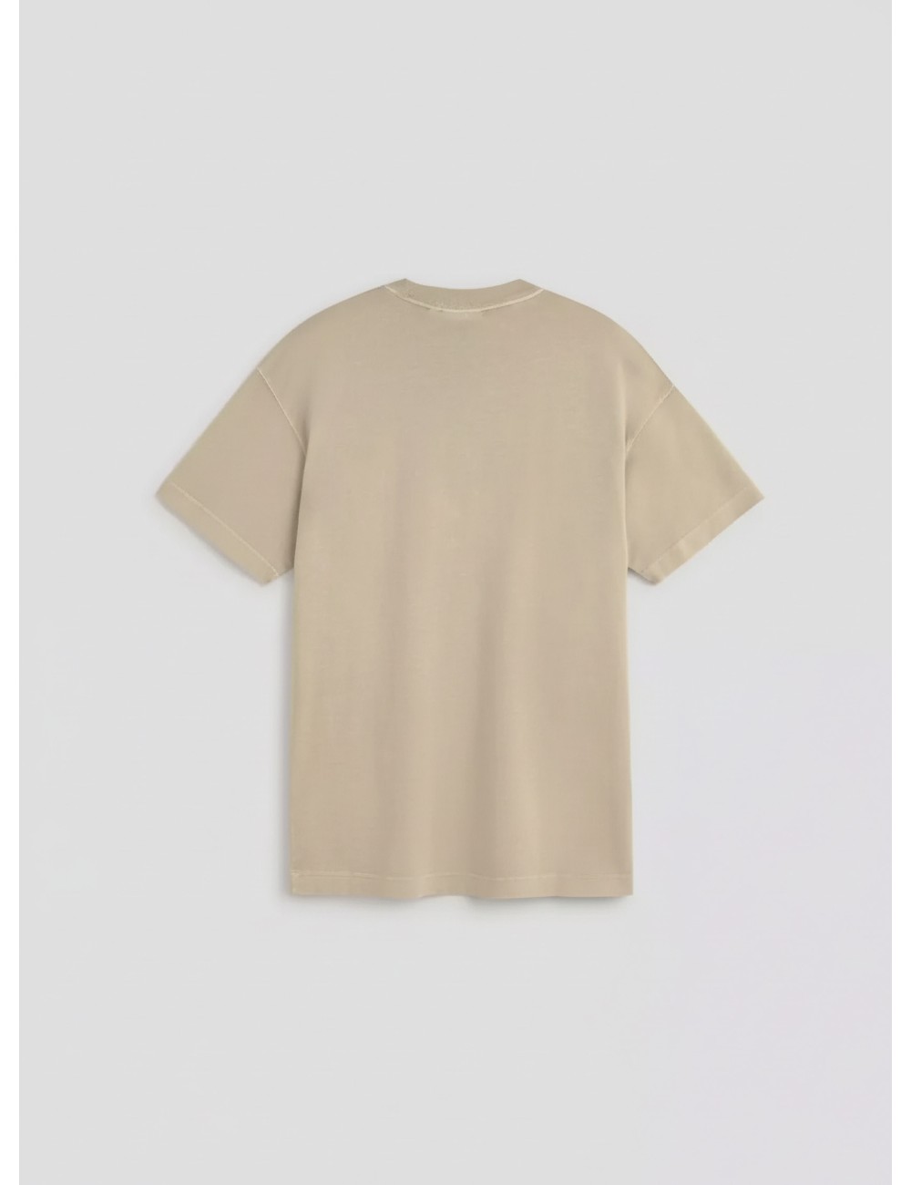 Camiseta Carhartt WIP Vista T-Shirt beige para hombre, algodón garment-dyed, estilo urbano funcional y premium - MARFRANC Camiseta Carhartt WIP Vista T-Shirt beige para hombre, algodón garment-dyed, estilo urbano funcional y premium - MARFRANC