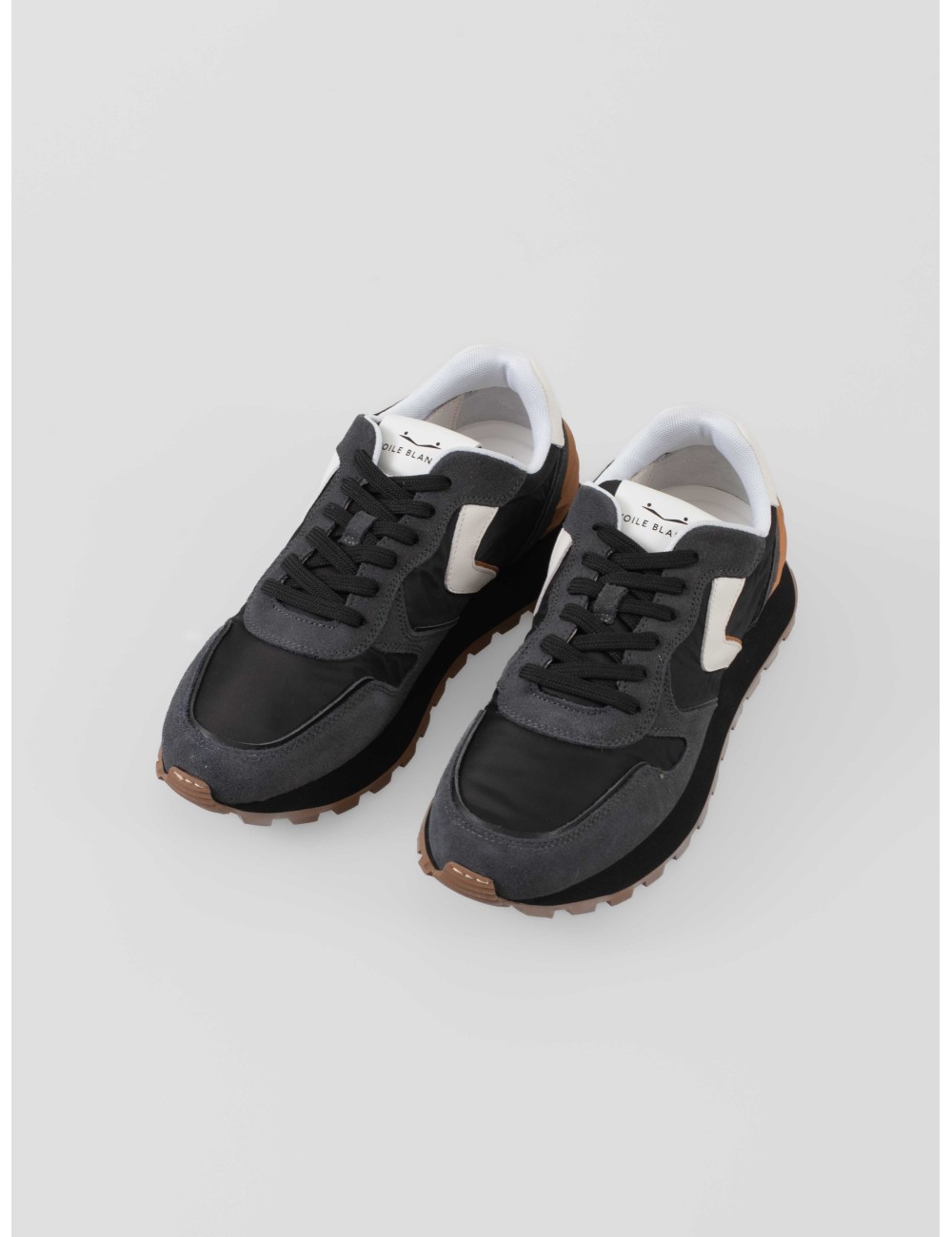 Sneaker Voile Blanche PARIS POWER M anthracite-black para hombre en ante, cuero y tejido técnico con suela dentada - MARFRANC Sneaker Voile Blanche PARIS POWER M anthracite-black para hombre en ante, cuero y tejido técnico con suela dentada - MARFRANC