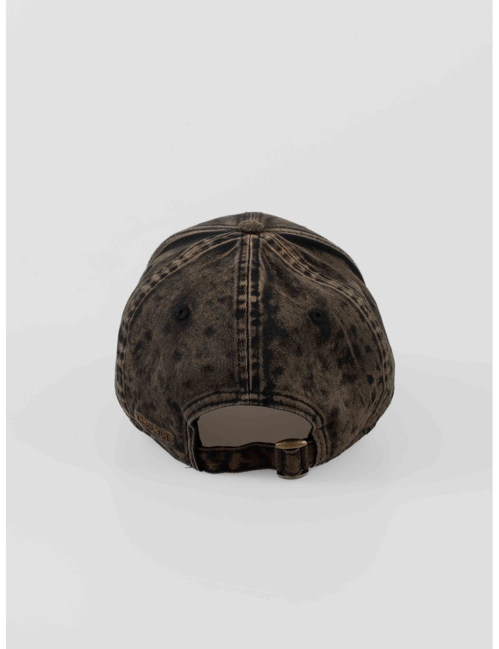 Gorra New Era & Zadig en color Cognac, diseñada para mujer - MARFRANC Gorra New Era & Zadig en color Cognac, diseñada para mujer - MARFRANC