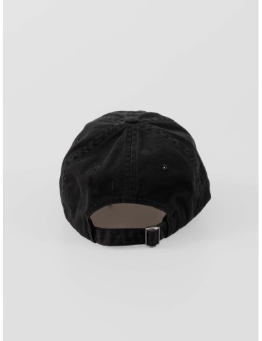 Gorra Polo Ralph Lauren en color negro, un accesorio imprescindible para el hombre moderno - MARFRANC