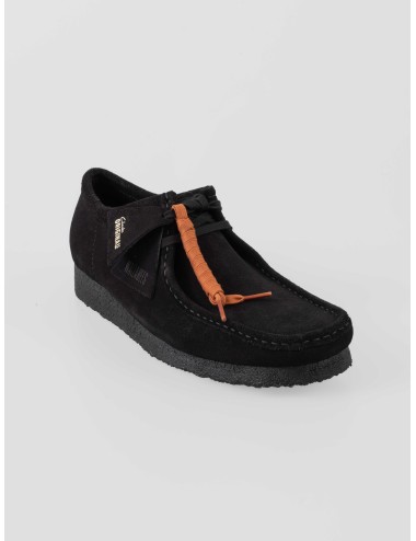 Wallabee Clarks 26155519 negro para hombre en ante premium y suela crepé, diseño icónico artesanal - MARFRANC